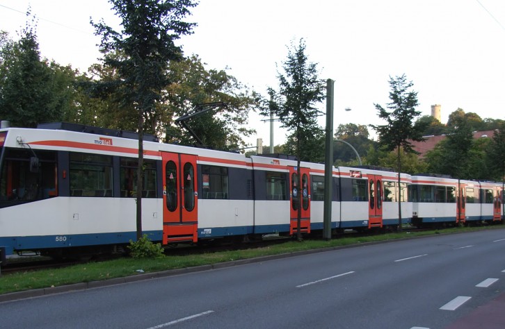 Massive Preiserhöhungen bei Semestertickets im VRR und in Bielefeld gefährden ÖPNV-Solidarprojekt