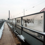 Die Brücke im Januar 2013. Wir haben sie zu Fuß überquert und sind auch Fahrradfahrern begegnet.