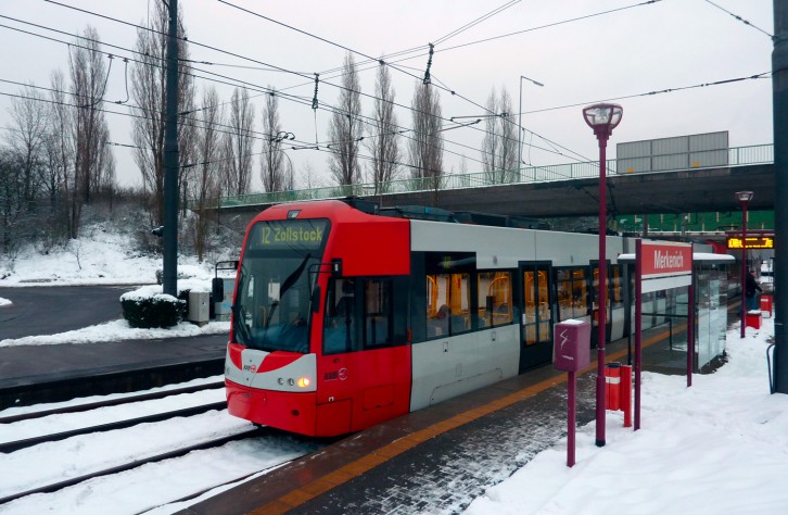 Bus und Bahn fahrscheinfrei