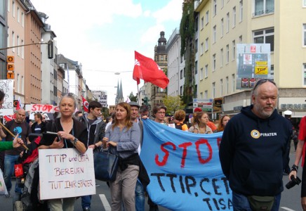 StopTTIP-Demo in Düsseldorf in Tweets